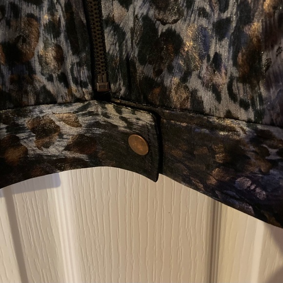 **LAST CHANCE**CHICO’S Mock Turtleneck Bomber Jacket-Size 3 - Picture 3 of 3